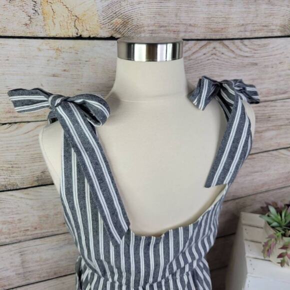 Mod Ref Women's Mini Dress Tie Shoulder Cinched Waist Stripes Gray Large - Picture 4 of 5